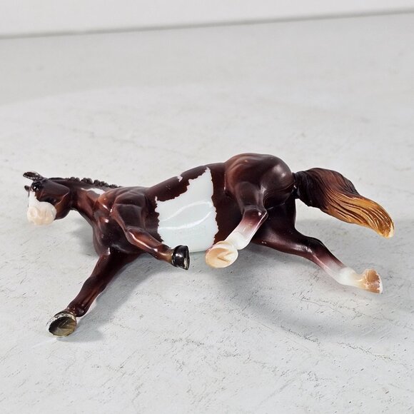 Breyer Stablemate Body Horse Trotting Warmblood Chestnut Pinto #5885 AS IS - Picture 7 of 10